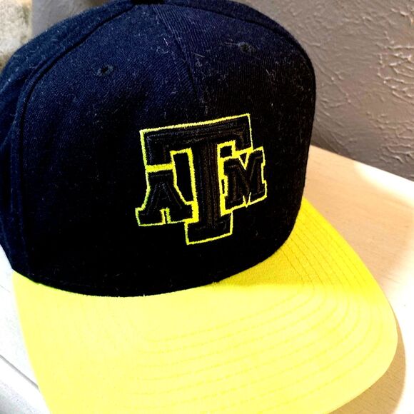 Adidas TEXAS A&M 5 Panel Softball Adjustable Cap NEON YELLOW - Picture 2 of 5